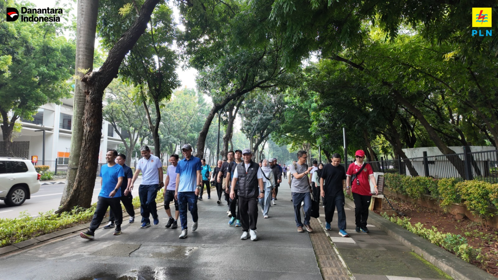 PLN Pusertif Perkuat Semangat “Electrifying Lifestyle” Melalui Jalan Santai Bersama DIR TNK PLN dalam Momentum Clean Energy Day